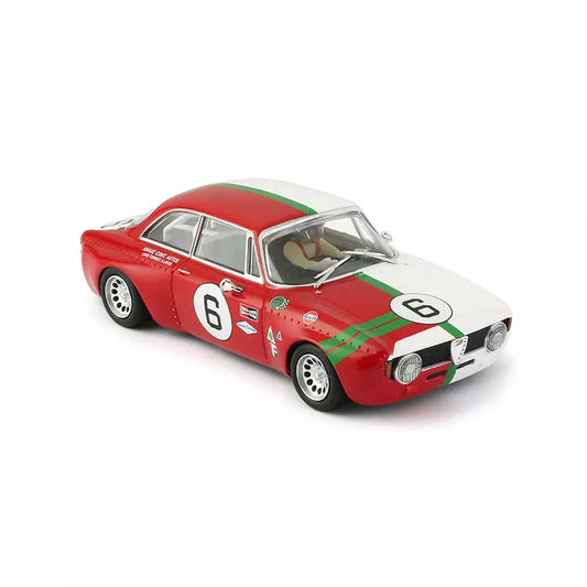 REVOSLOT Alfa Romeo GTA – Green Valley #6 (RS0152)