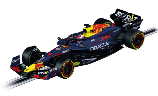 Carrera Evolution Red Bull Racing RB20 “M. Verstappen - No. 1” (Art. Nr. 20027802)
