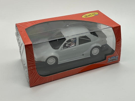 SLOT.IT Alfa Romeo 155 V6TI 1995 White Kit (CA40Z)