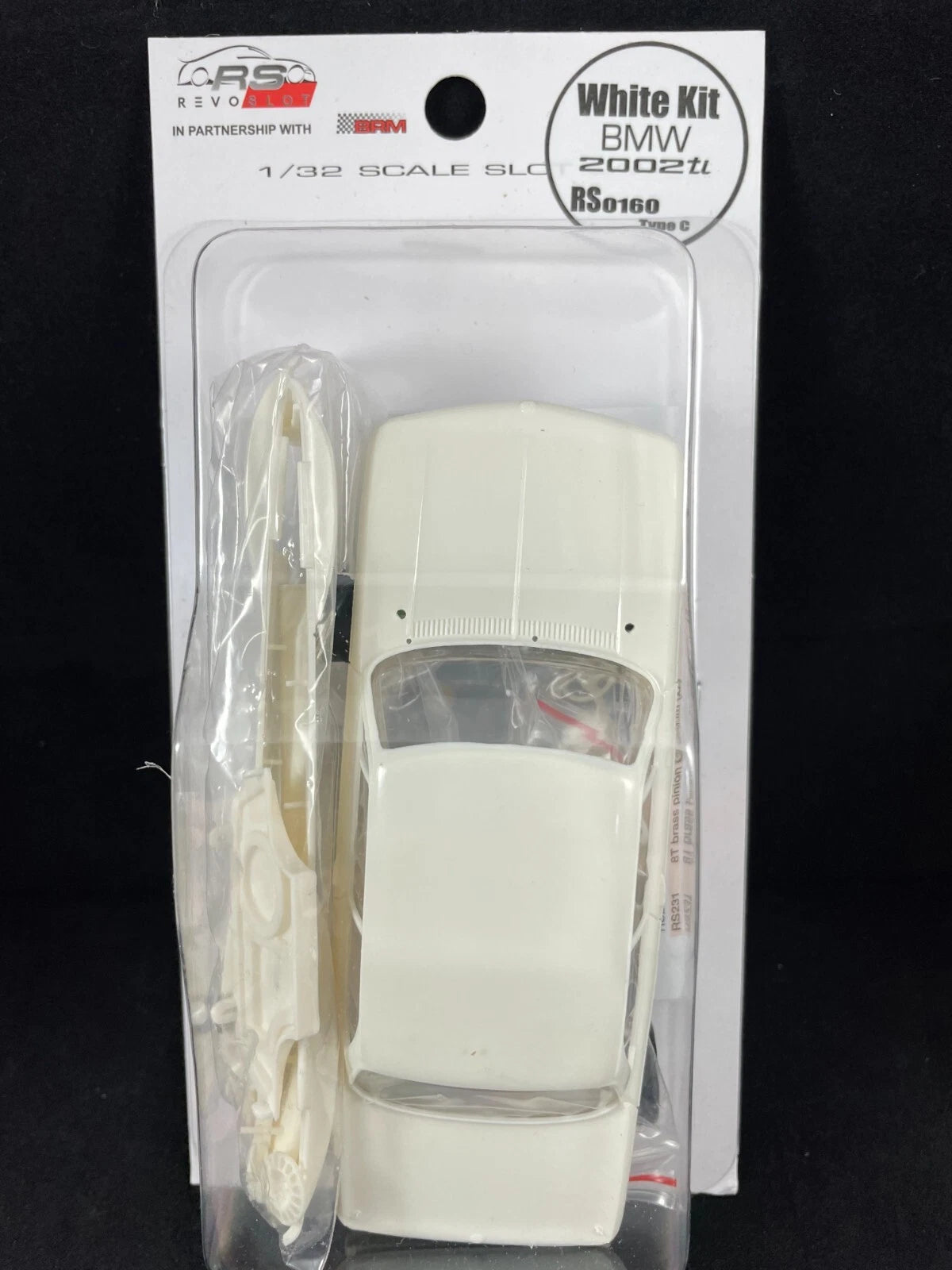 RevoSlot BMW 2002 White Kit – Type C (RS0160C)